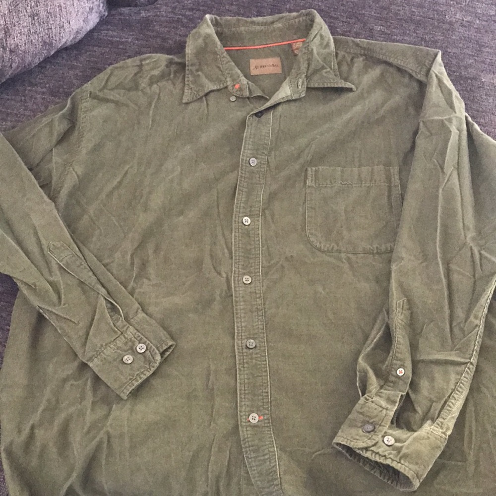 Men’s long sleeve olive green corduroy shirt
